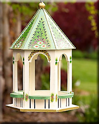 VICTORIAN BIRD FEEDER